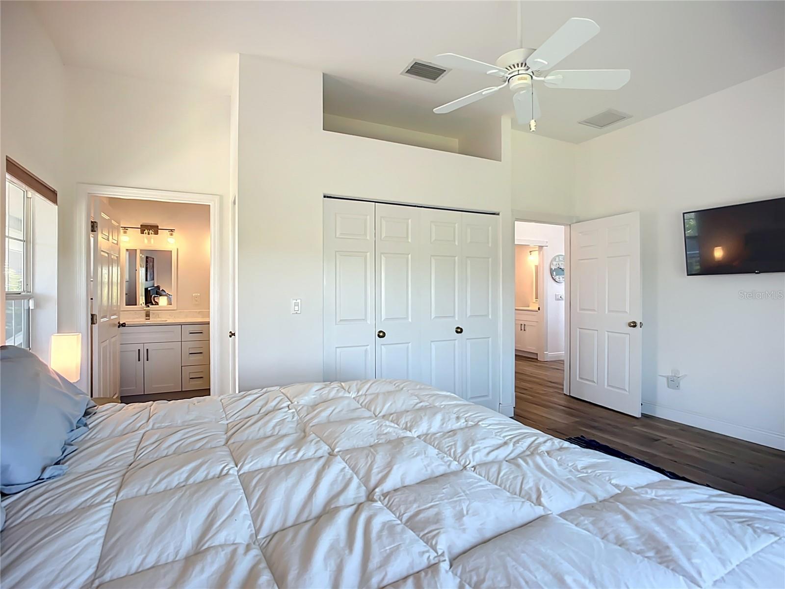 TREETOPS BAY CONDO - Residential Lease