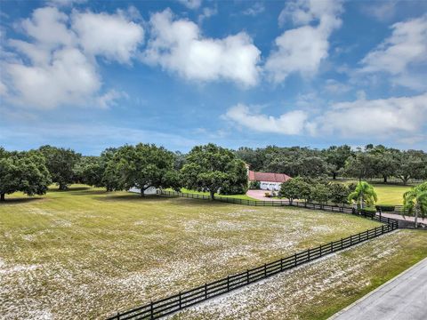 Tiny photo for 29030 Can Do Lane, Tavares, FL 32778 (MLS # V4944983)