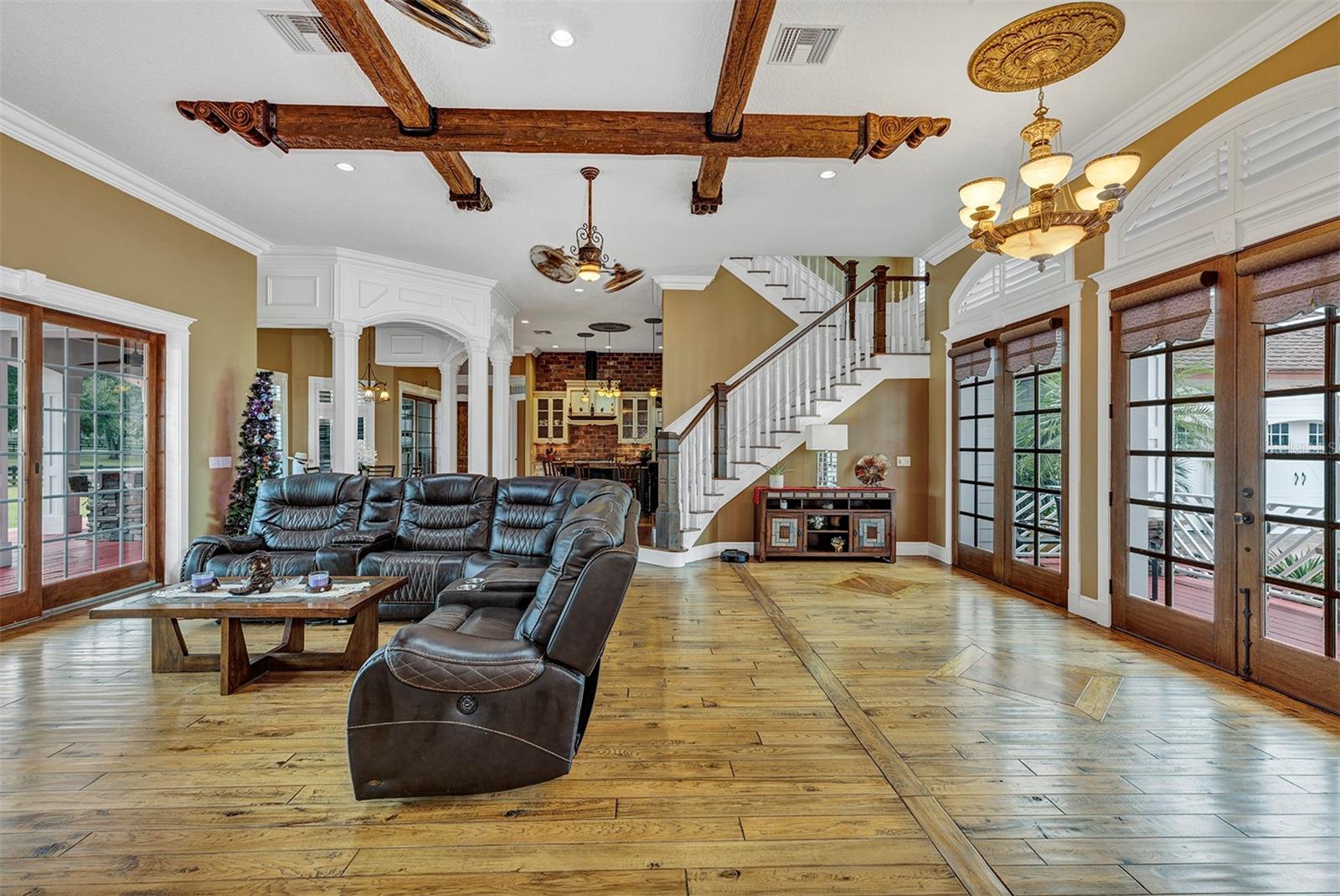 MUSSELWHITE FARMS SUB - Residential