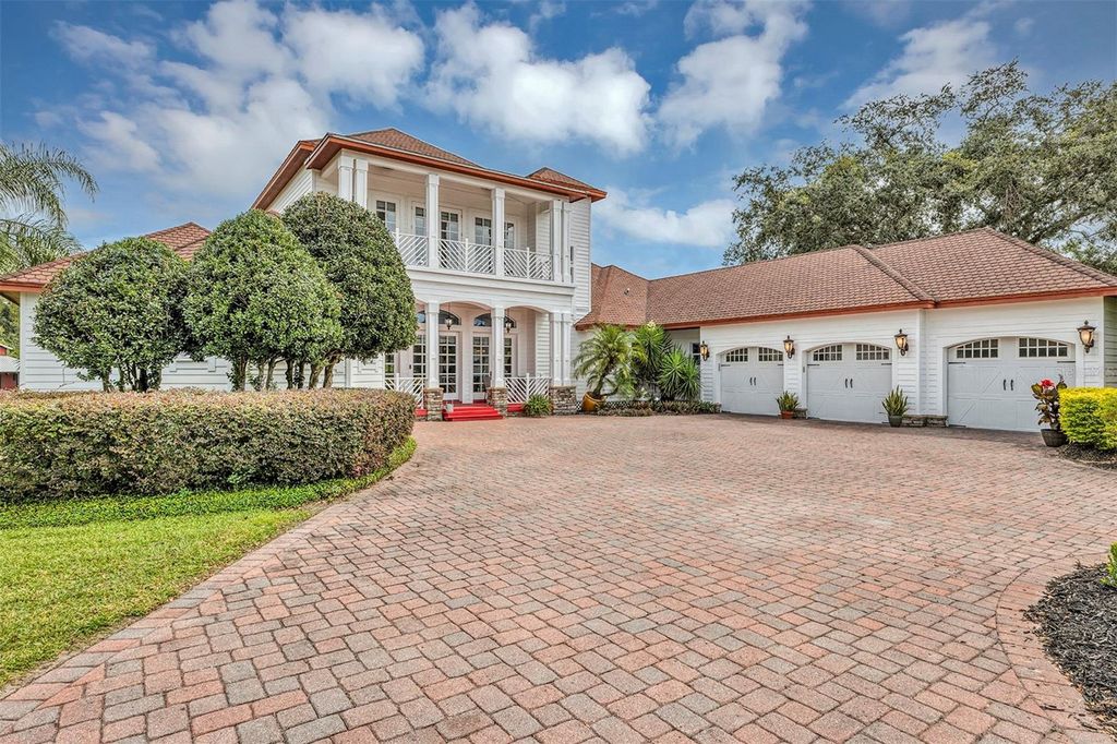 Photo of 29030 Can Do Lane, Tavares, FL 32778 (MLS # V4944983)