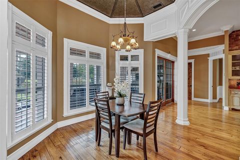 Tiny photo for 29030 Can Do Lane, Tavares, FL 32778 (MLS # V4944983)