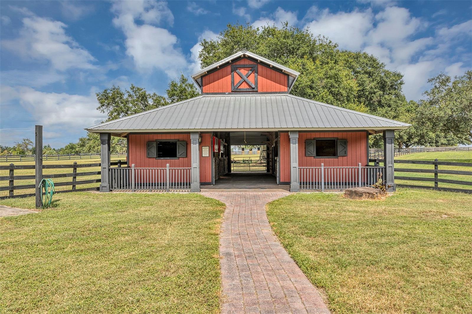 MUSSELWHITE FARMS SUB - Residential