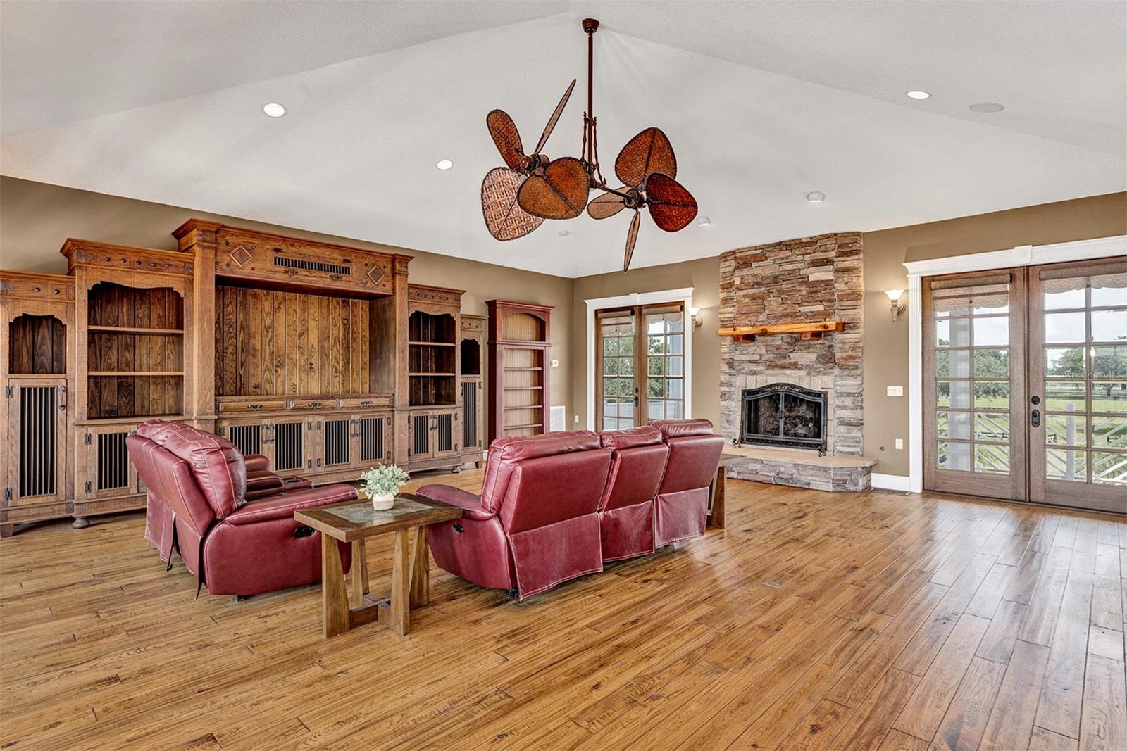 MUSSELWHITE FARMS SUB - Residential