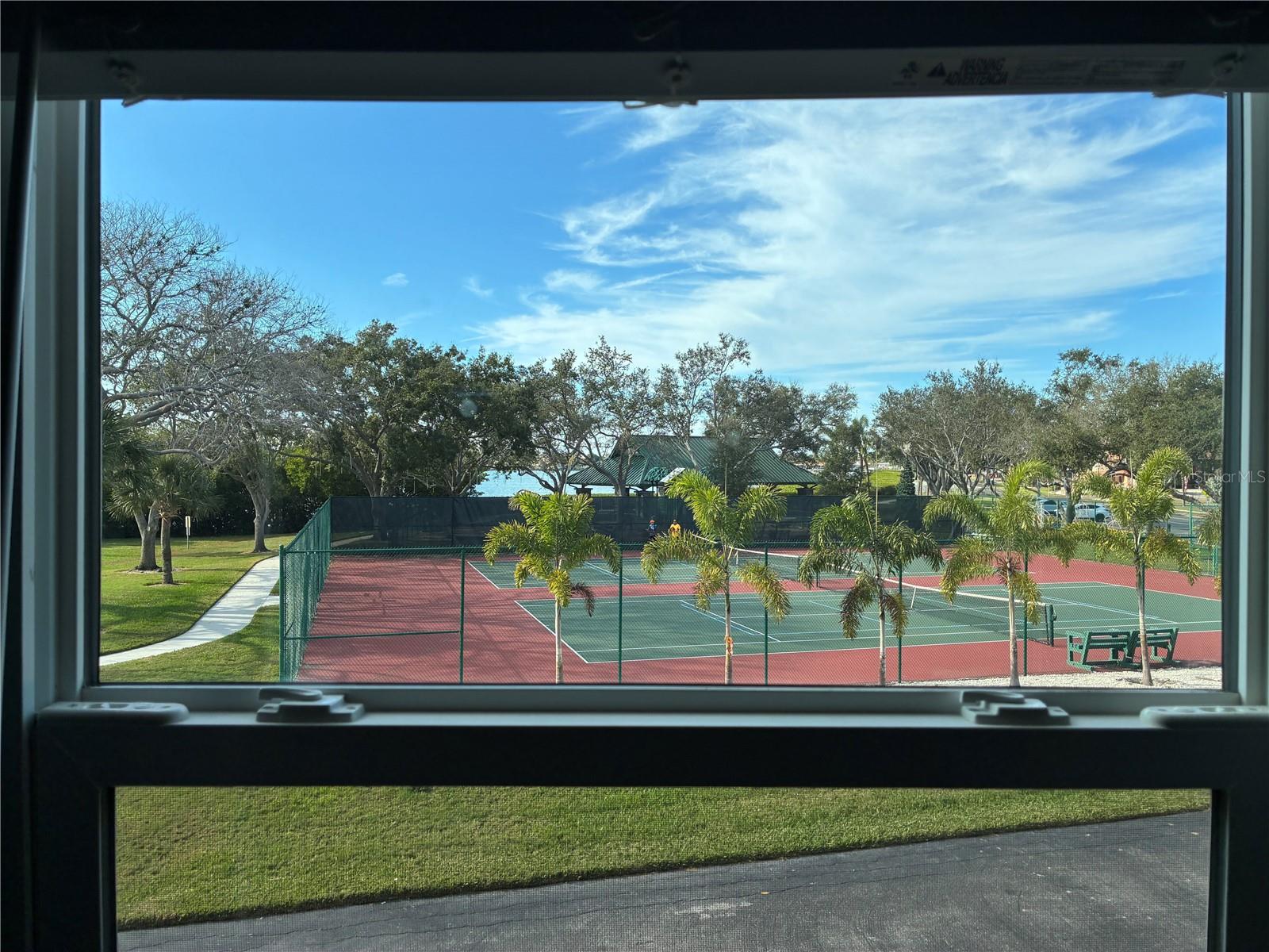 LES CHATEAUX DES ROIS - Residential