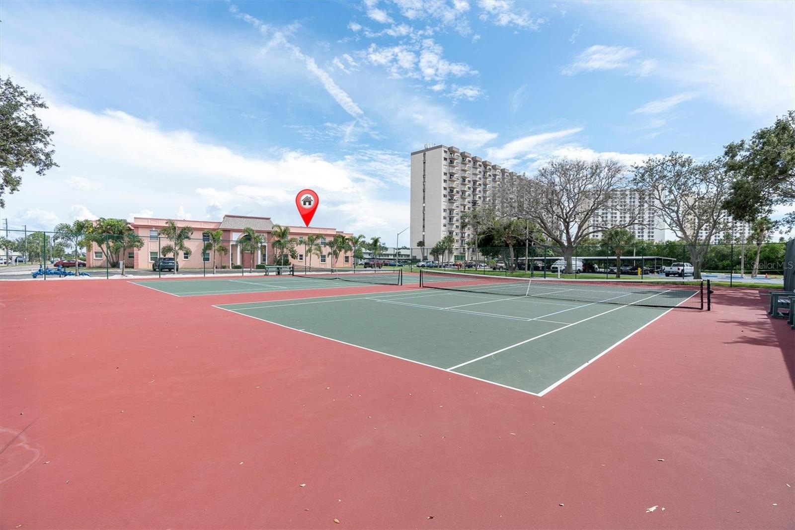 LES CHATEAUX DES ROIS - Residential