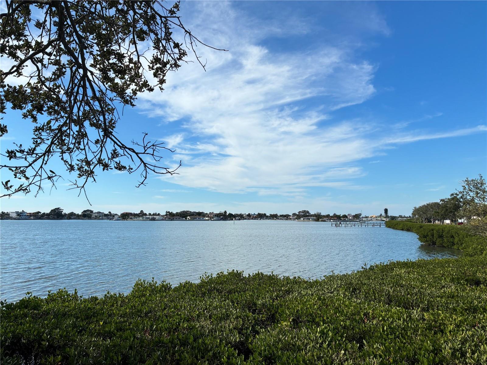 LES CHATEAUX DES ROIS - Residential