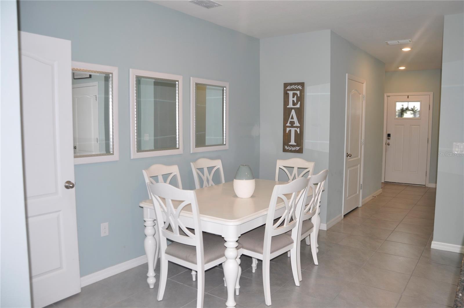 BELLA OAKS - Residential Lease