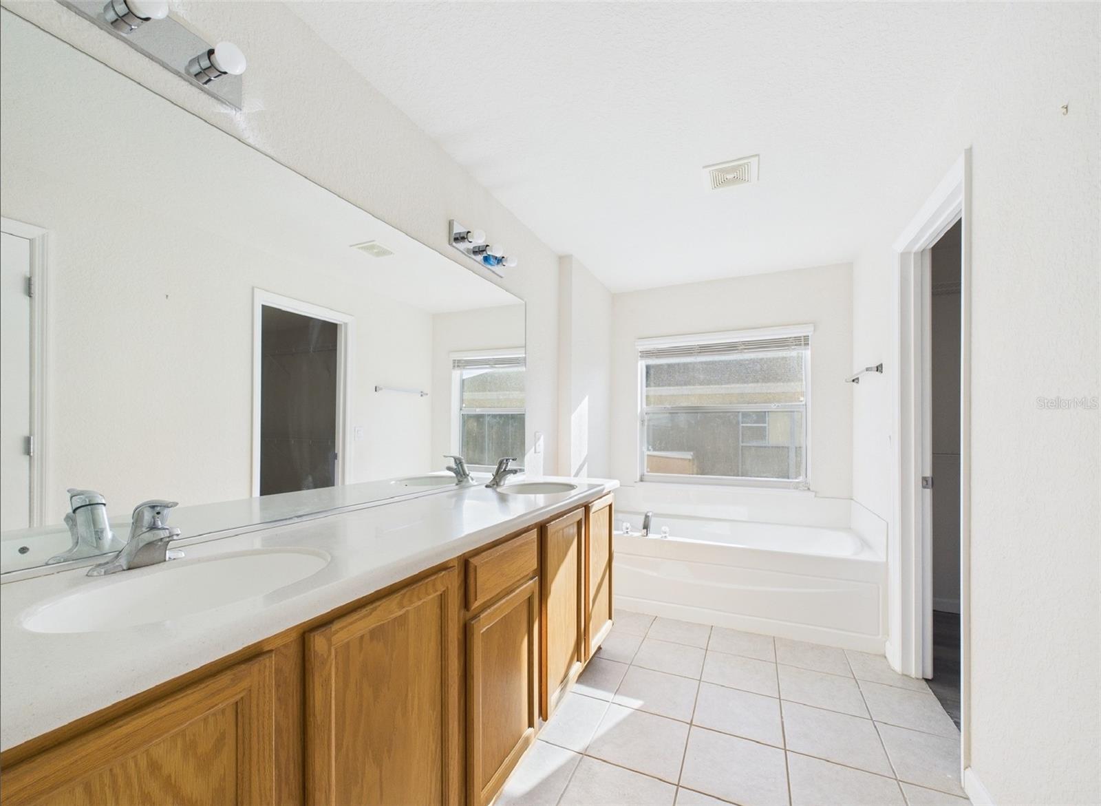 SADDLE CREEK PH 01 - Residential