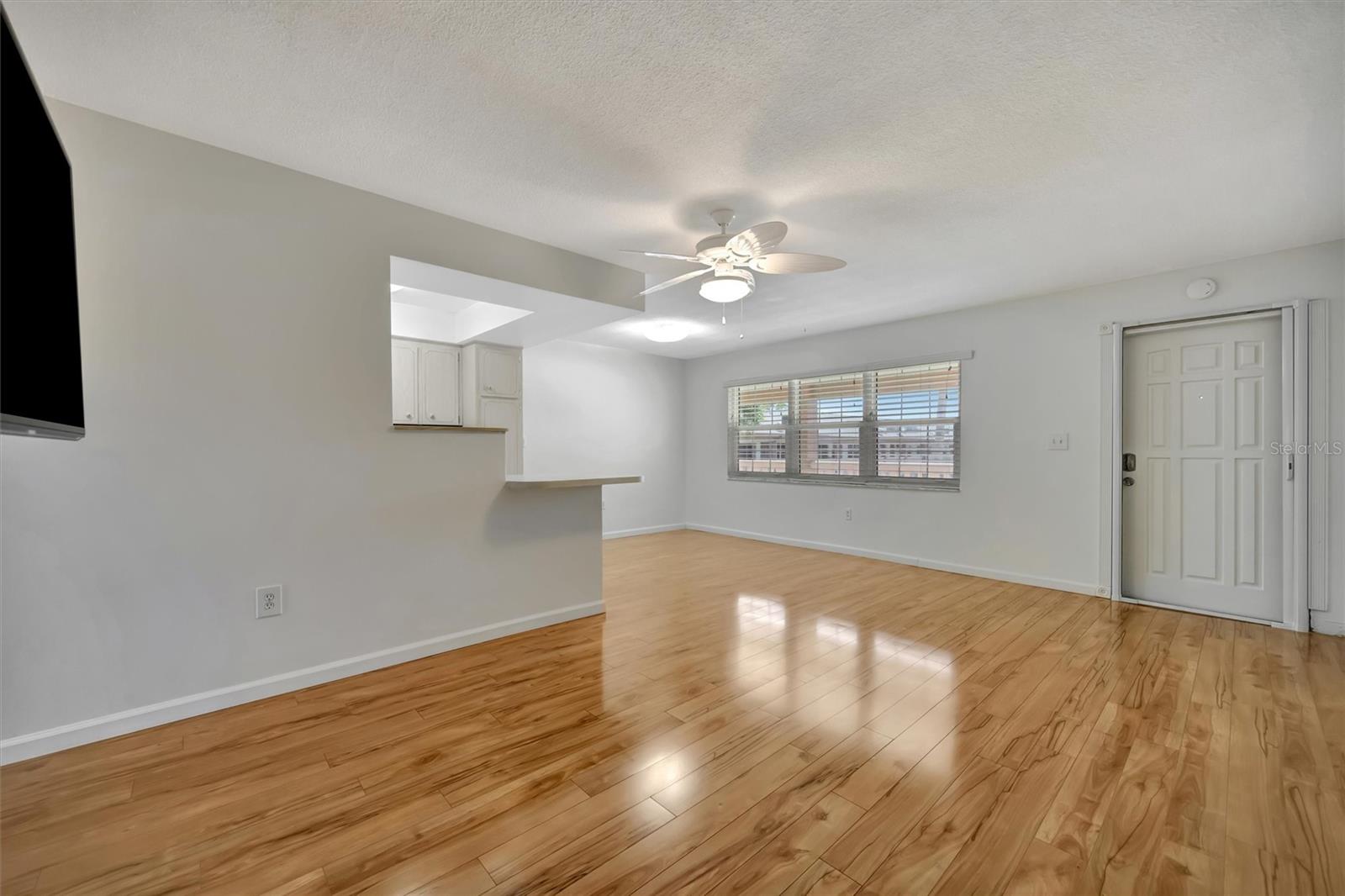 VELVET CLOAKE CONDO - Residential