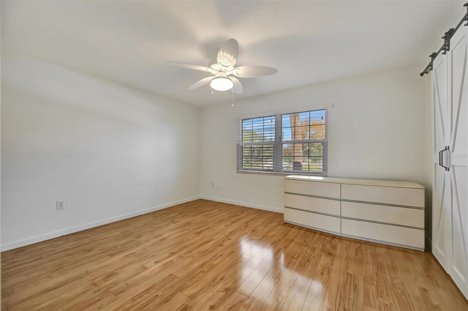 VELVET CLOAKE CONDO - Residential