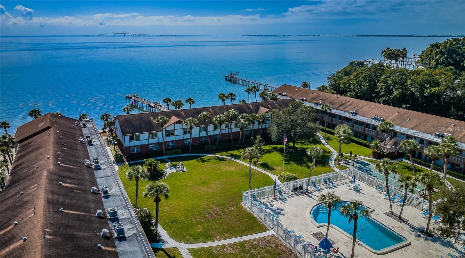 VELVET CLOAKE CONDO - Residential