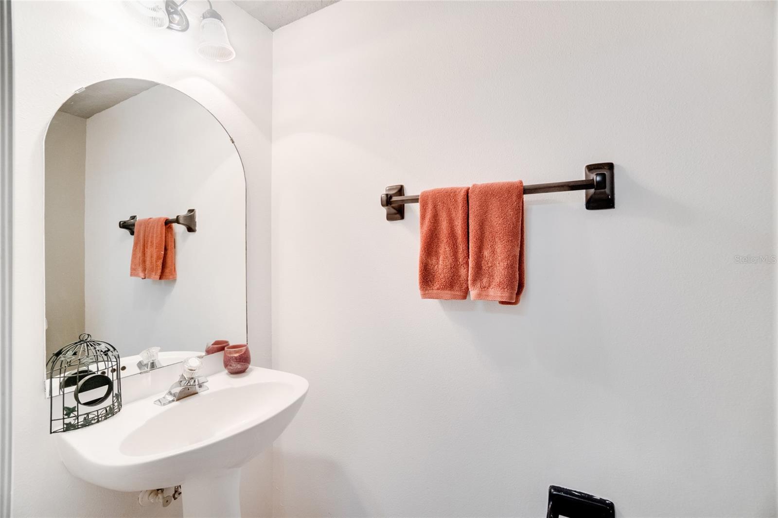 CHASE TWNHMS - Residential