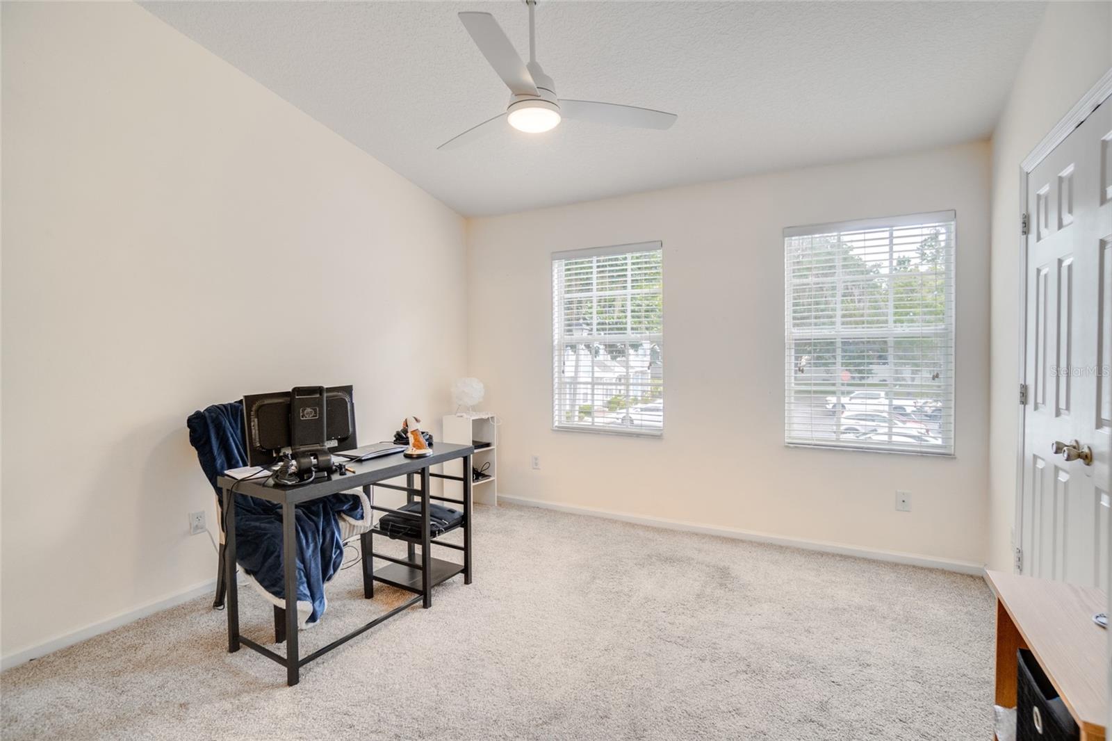 CHASE TWNHMS - Residential