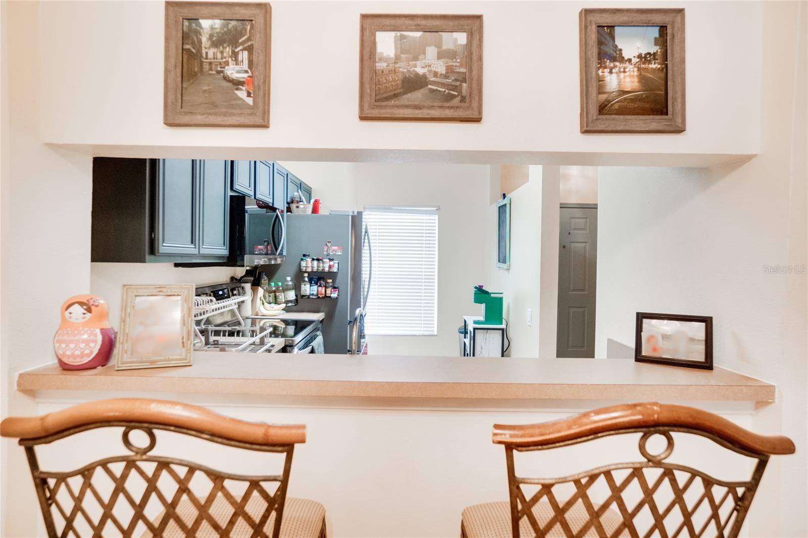 2912 WOODLANDS PARK COURT