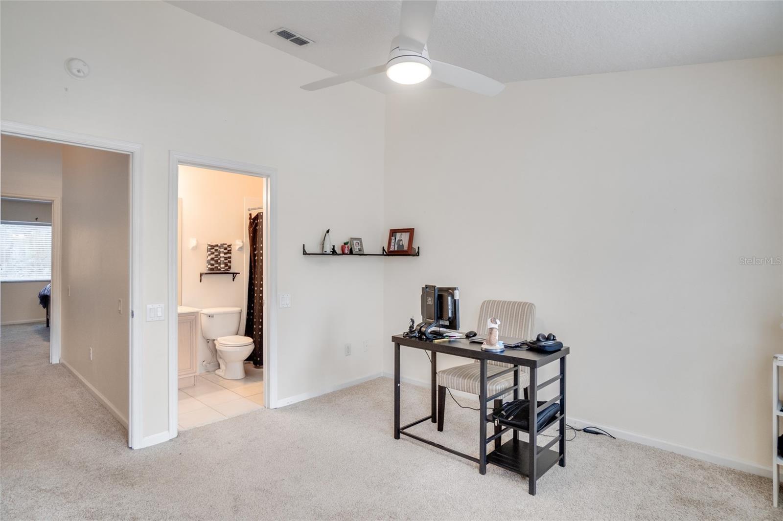 CHASE TWNHMS - Residential