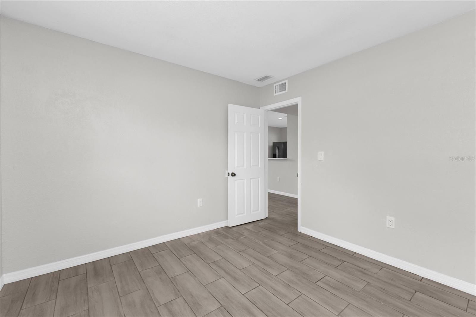 SCHINDLER SUB - Residential Income