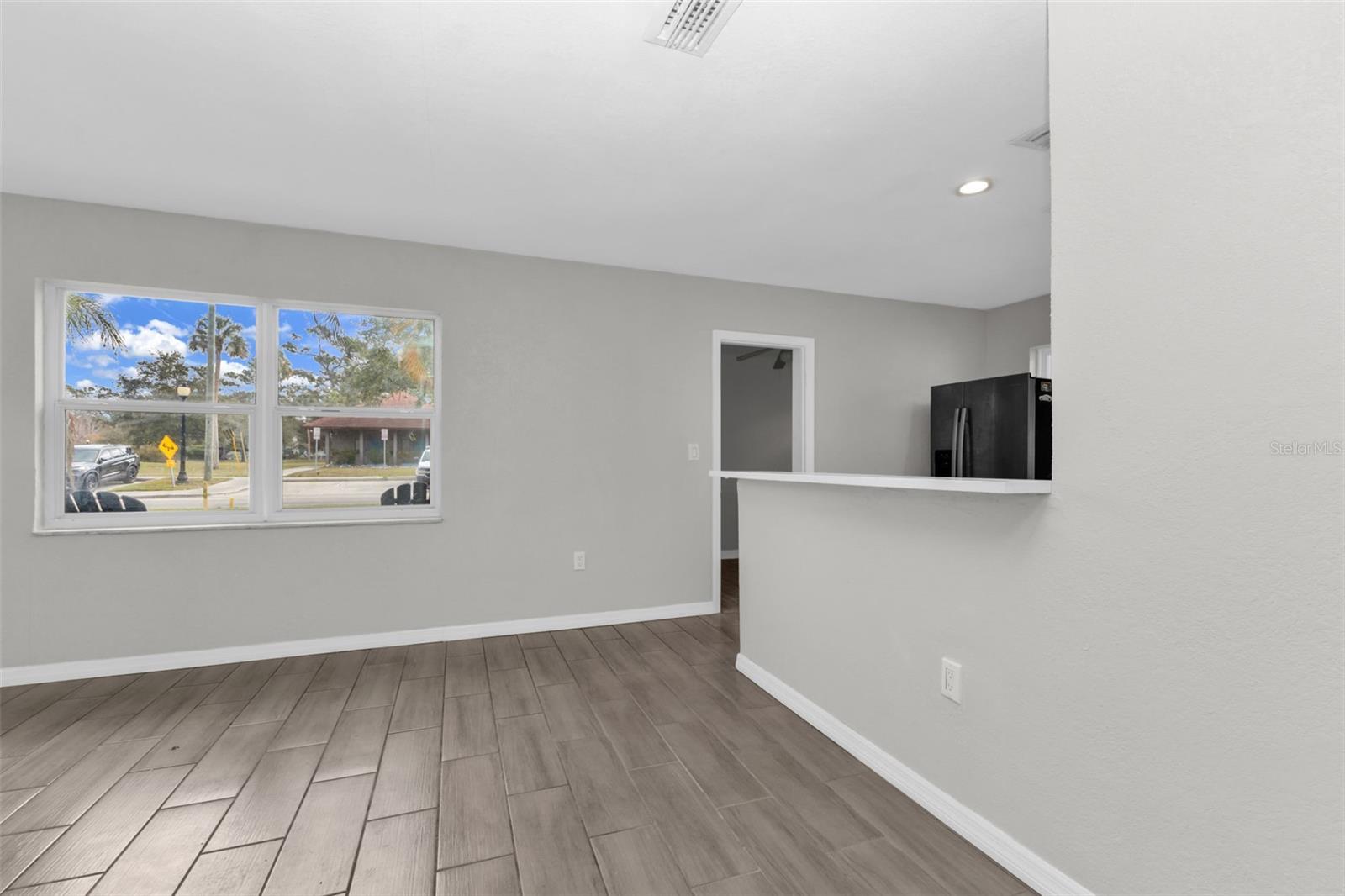 SCHINDLER SUB - Residential Income