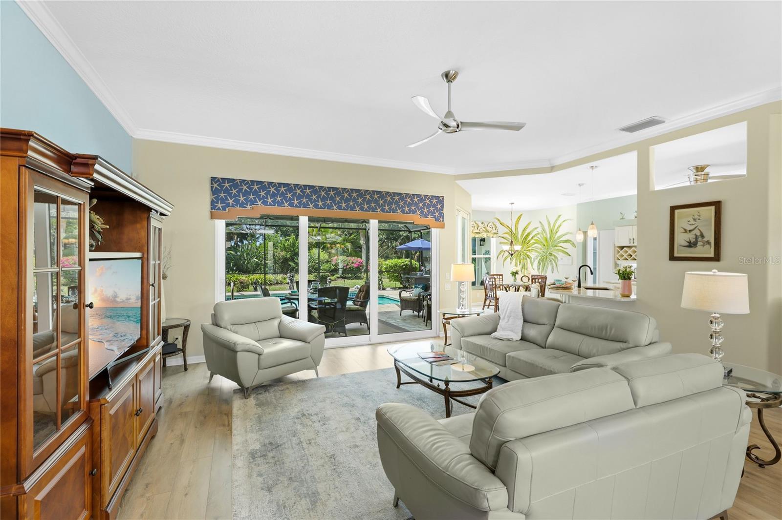 CALUSA LAKES, - Residential