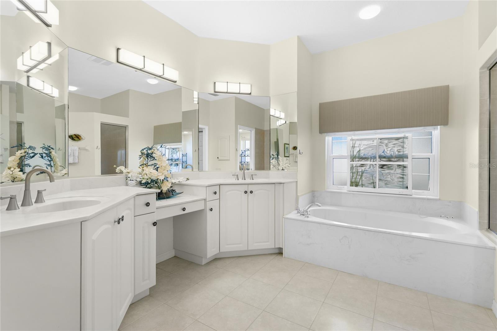 CALUSA LAKES, - Residential