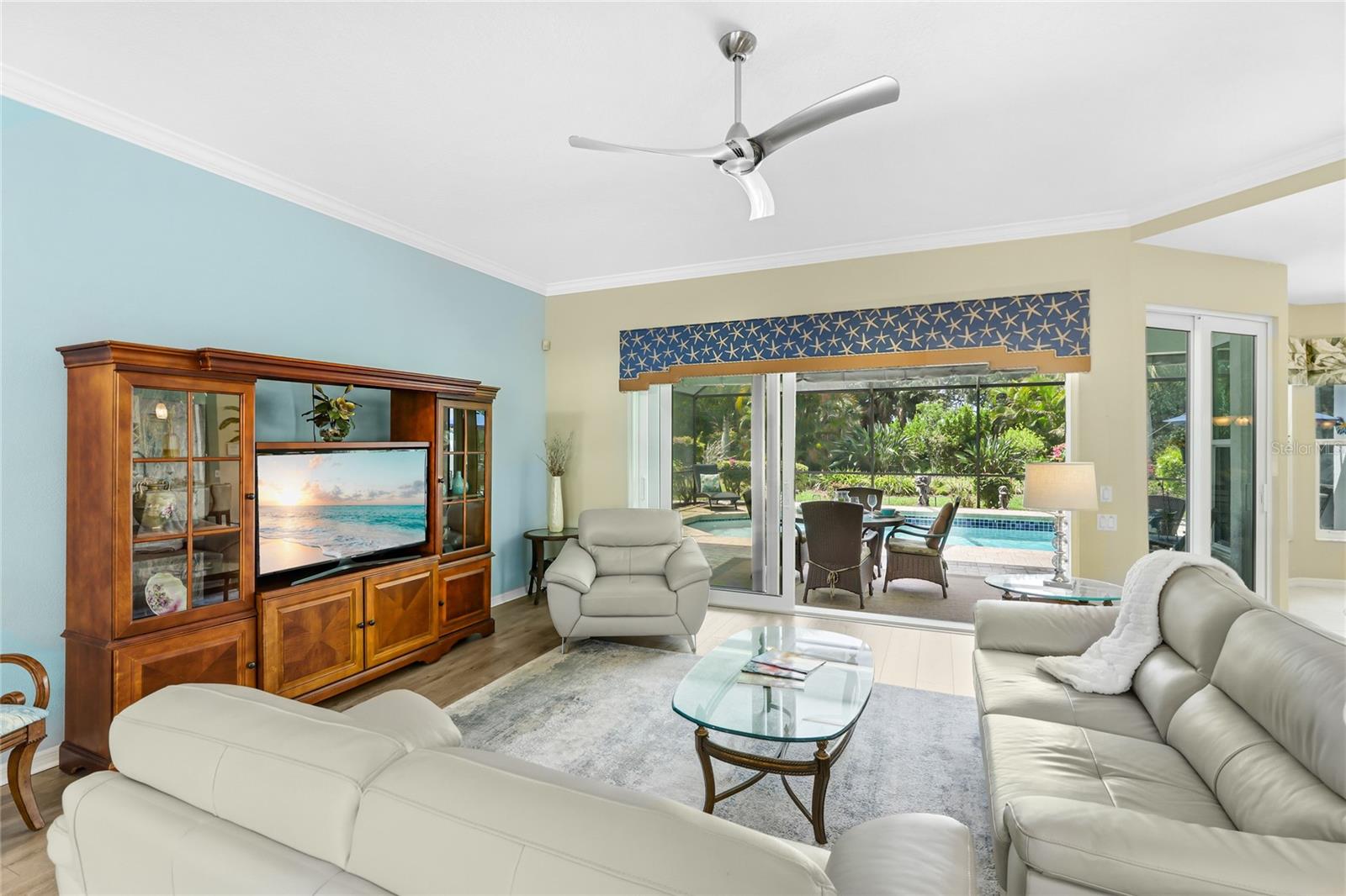 CALUSA LAKES, - Residential
