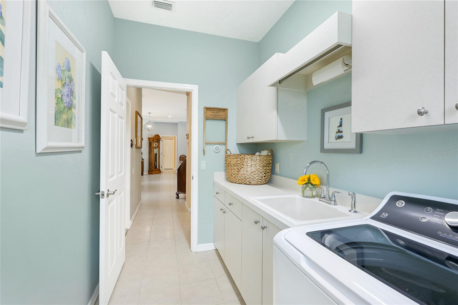 CALUSA LAKES, - Residential