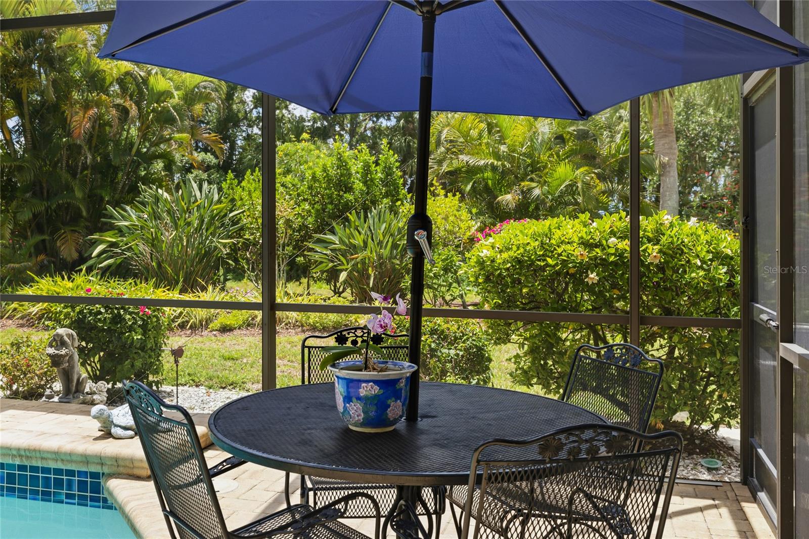 CALUSA LAKES, - Residential