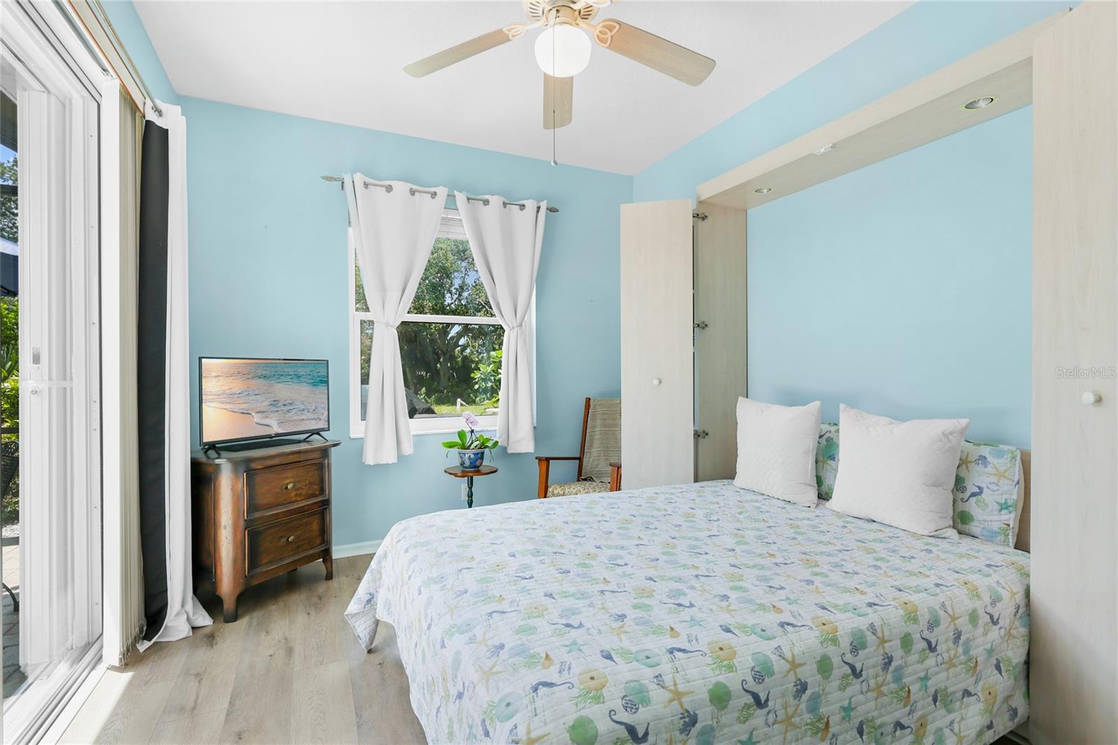 CALUSA LAKES, - Residential