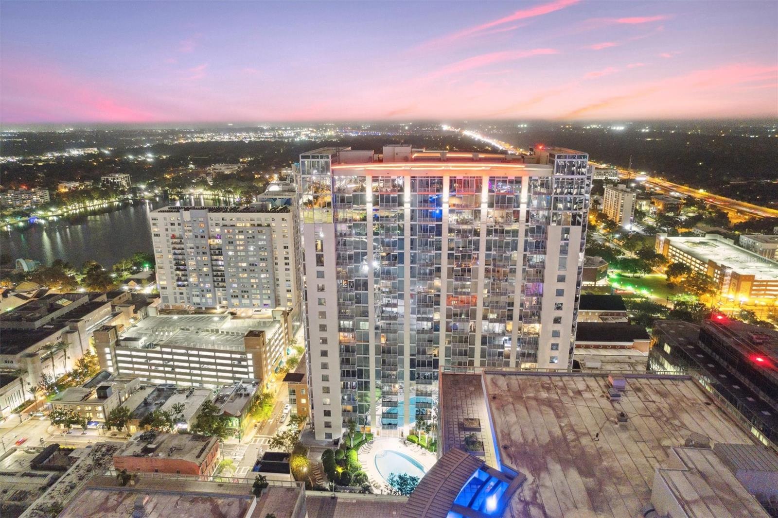 155 S COURT AVENUE 2609