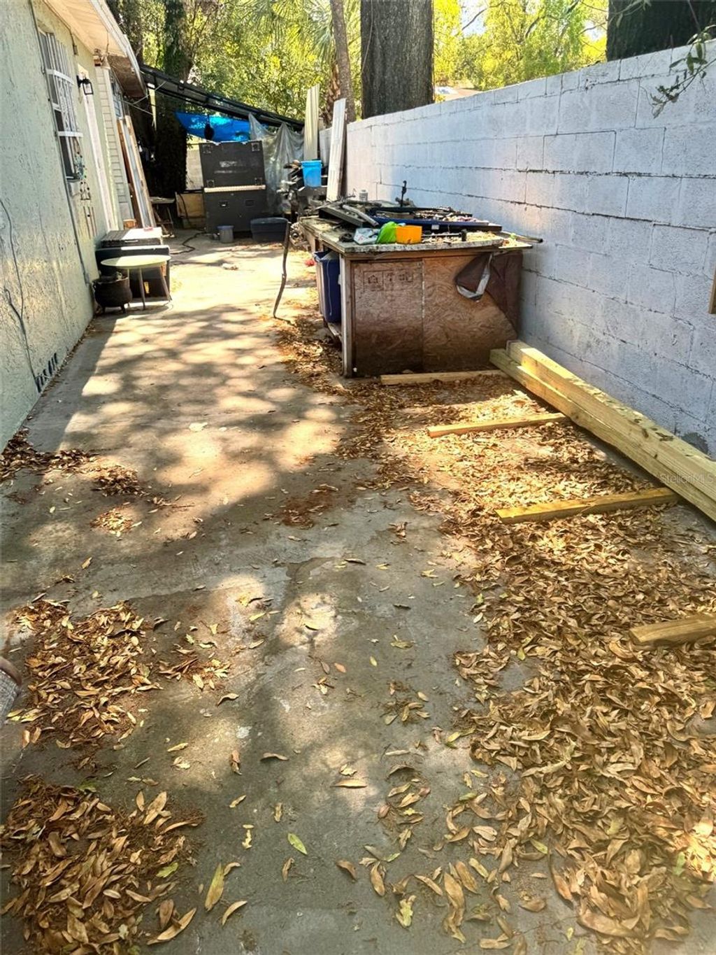 Photo of 505 E Columbus Drive, Tampa, FL 33602 (MLS # TB8486085)