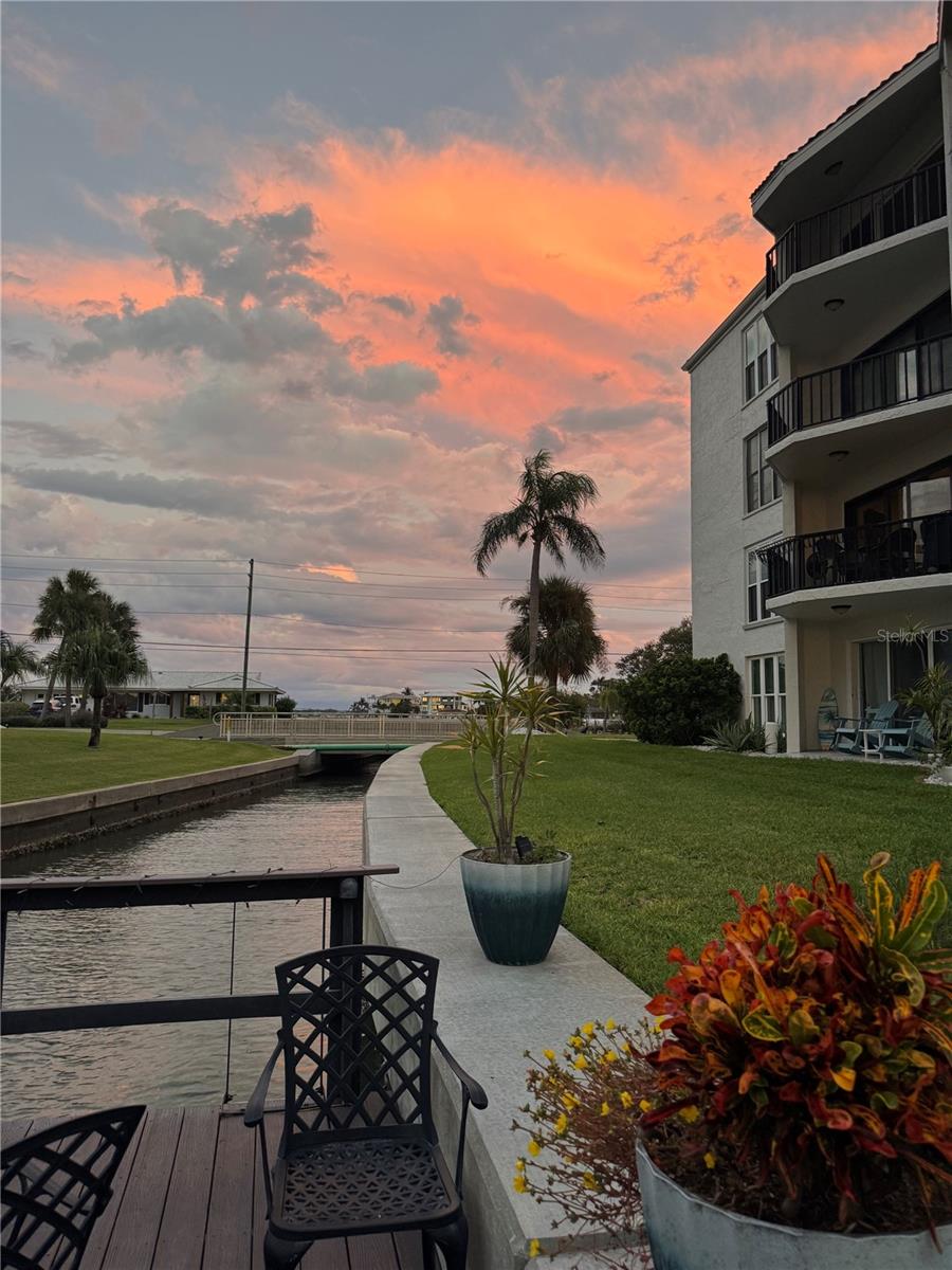 SKIFF POINT CONDO - Residential
