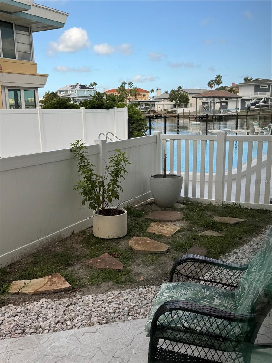 SKIFF POINT CONDO - Residential