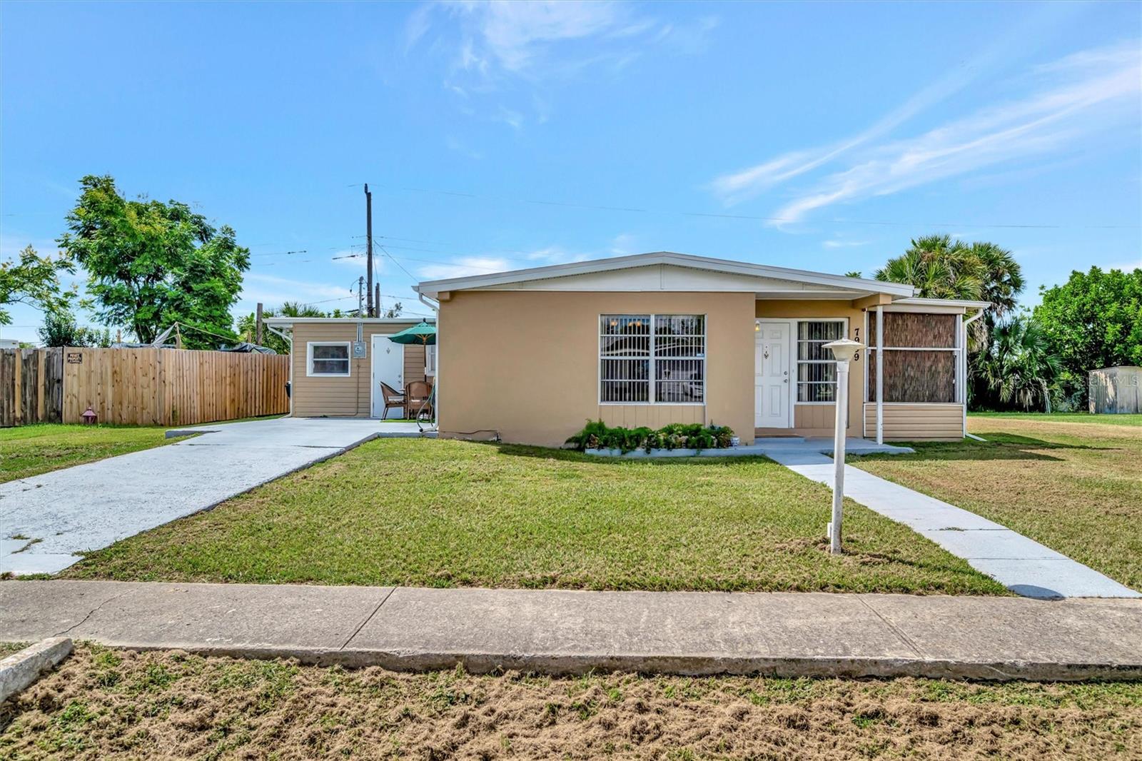 PORT CHARLOTTE SUB - Residential