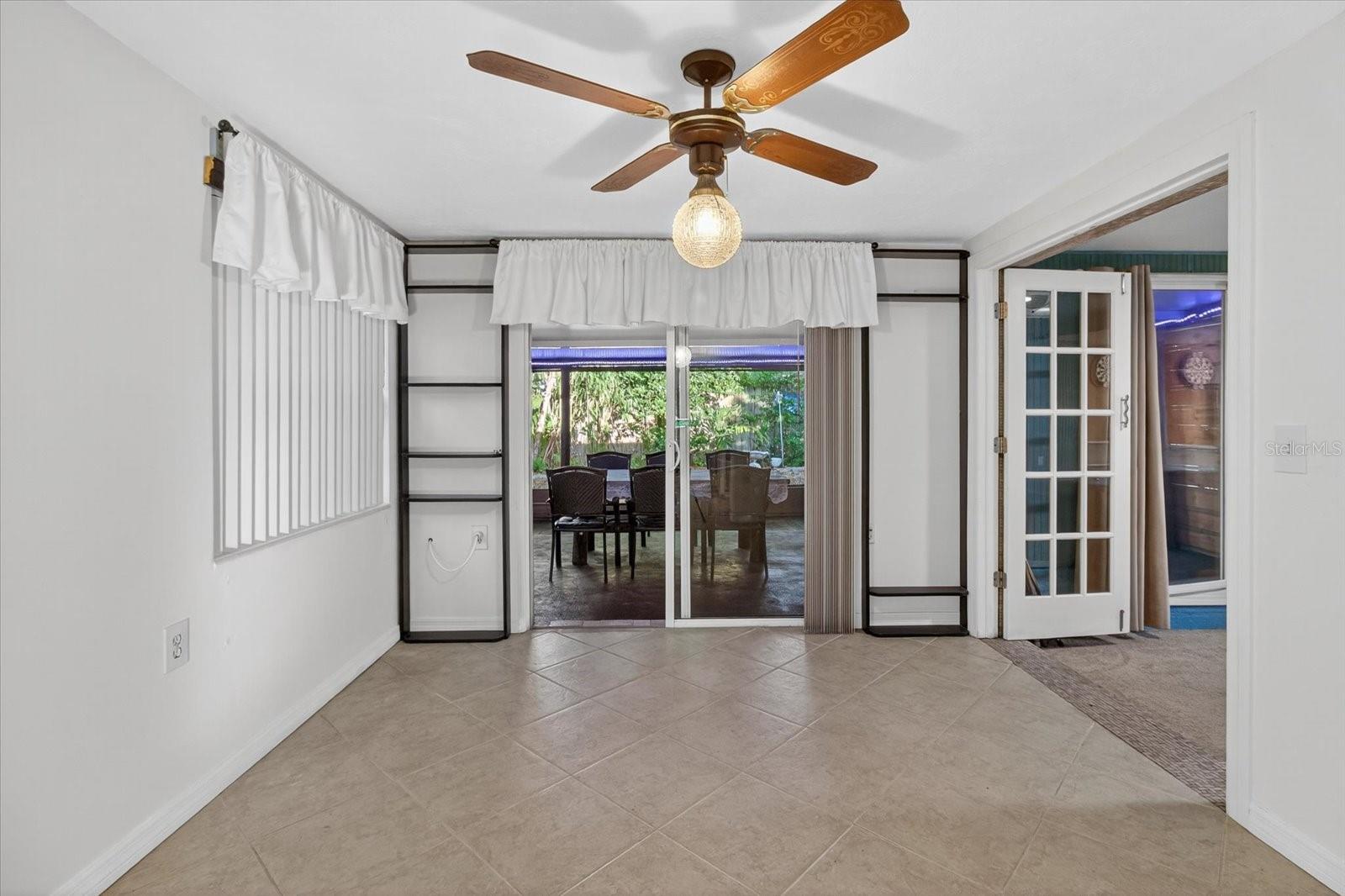FOREST HILLS - Residential