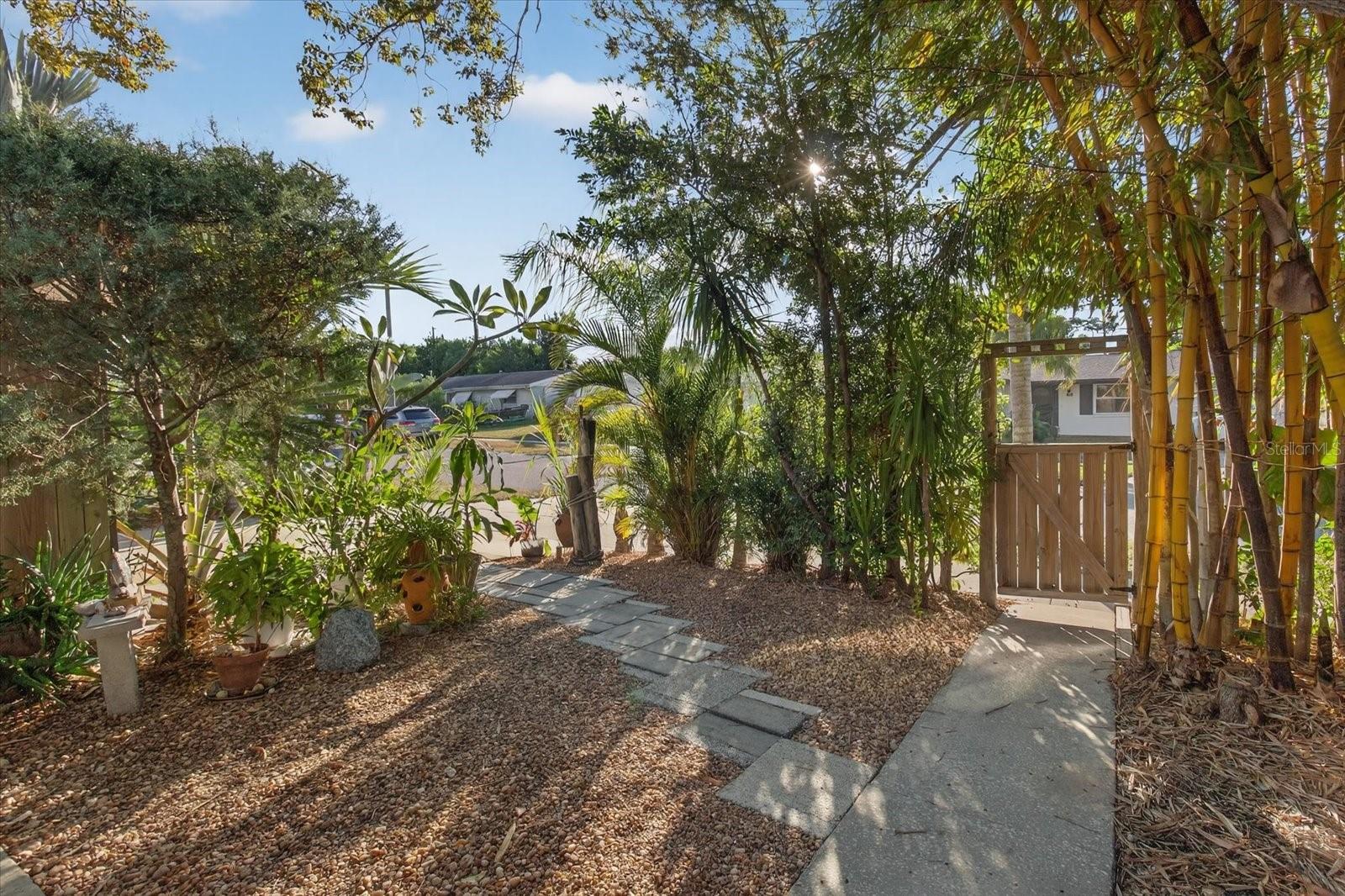 FOREST HILLS - Residential