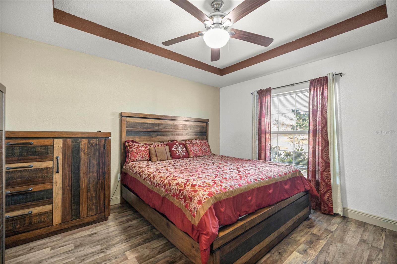 SILVER SPGS SHORES UN 18 - Residential