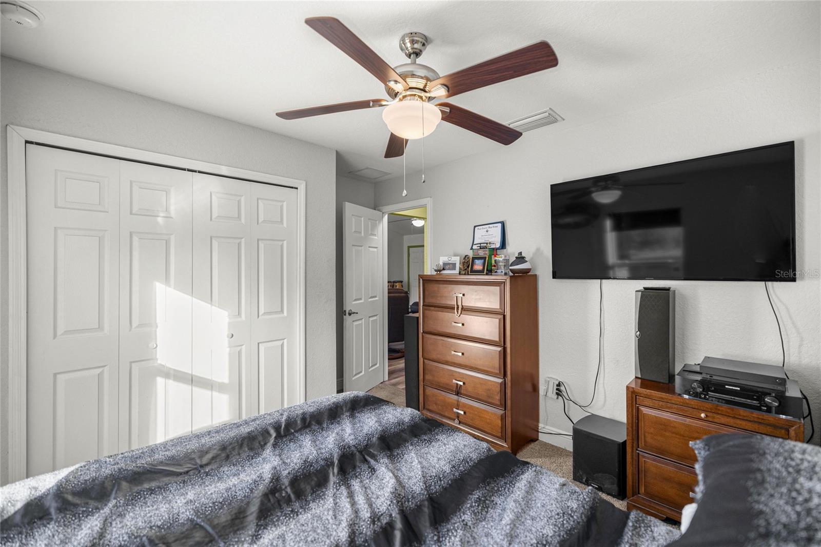 SILVER SPGS SHORES UN 18 - Residential