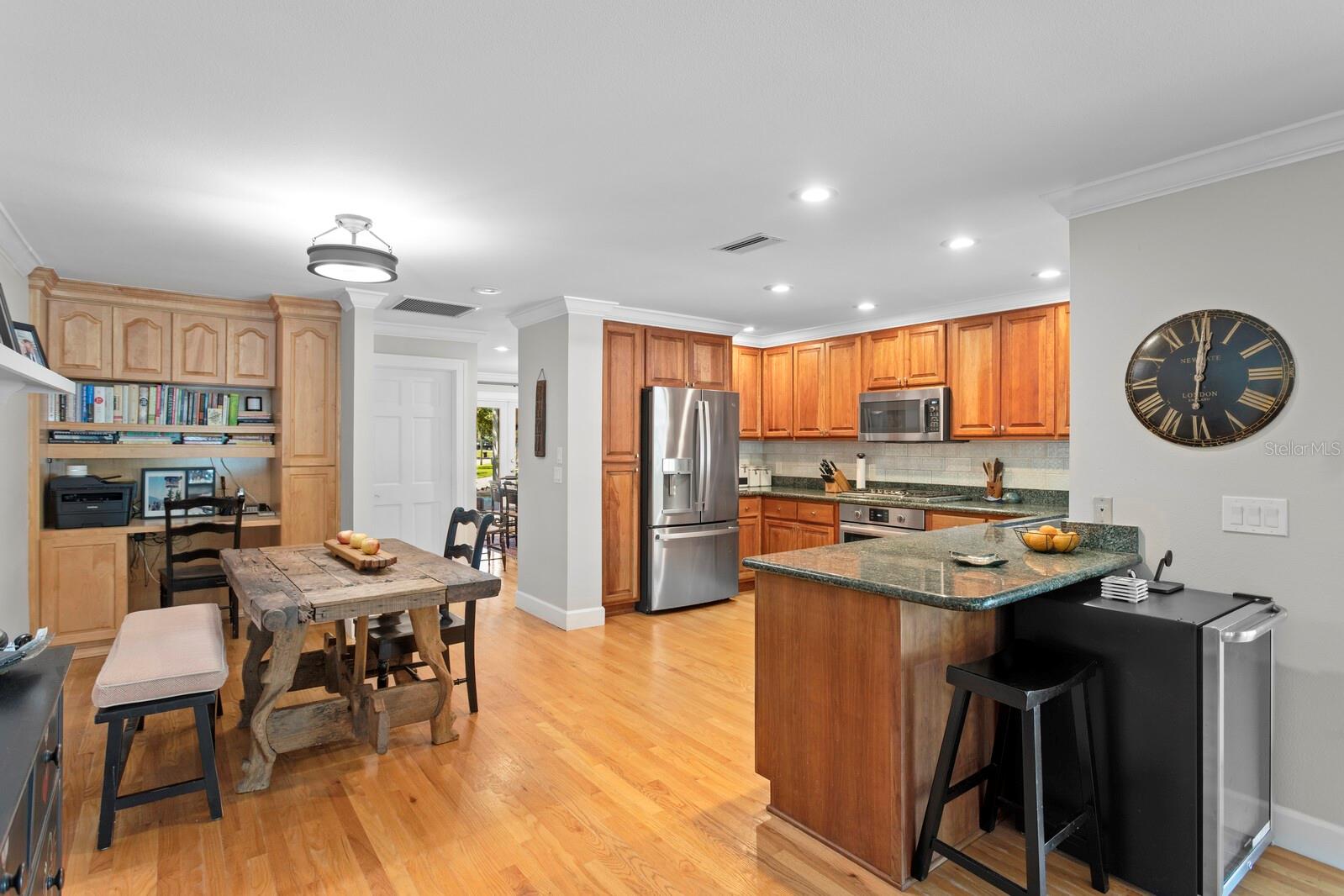 HARBOR ISLE UNIT ONE - Residential