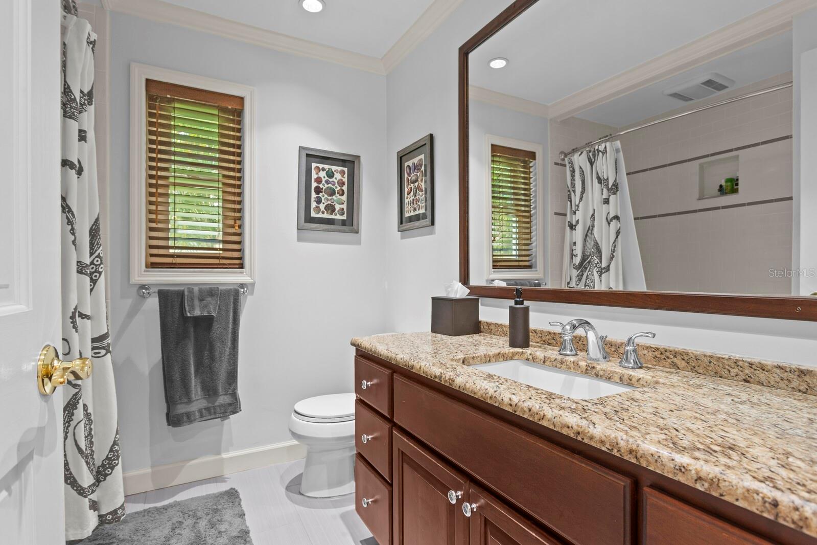 HARBOR ISLE UNIT ONE - Residential