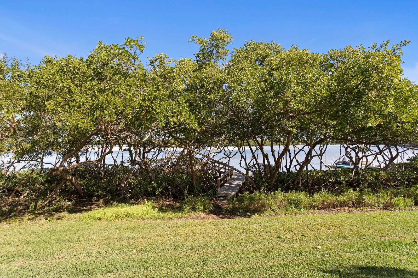 HARBOR ISLE UNIT ONE - Residential