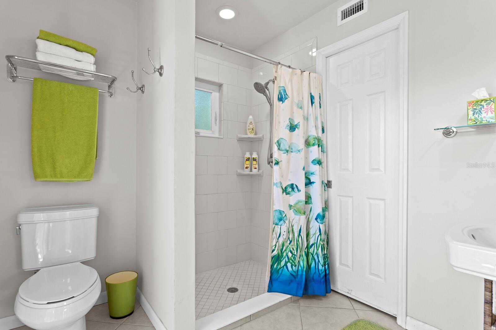 HARBOR ISLE UNIT ONE - Residential