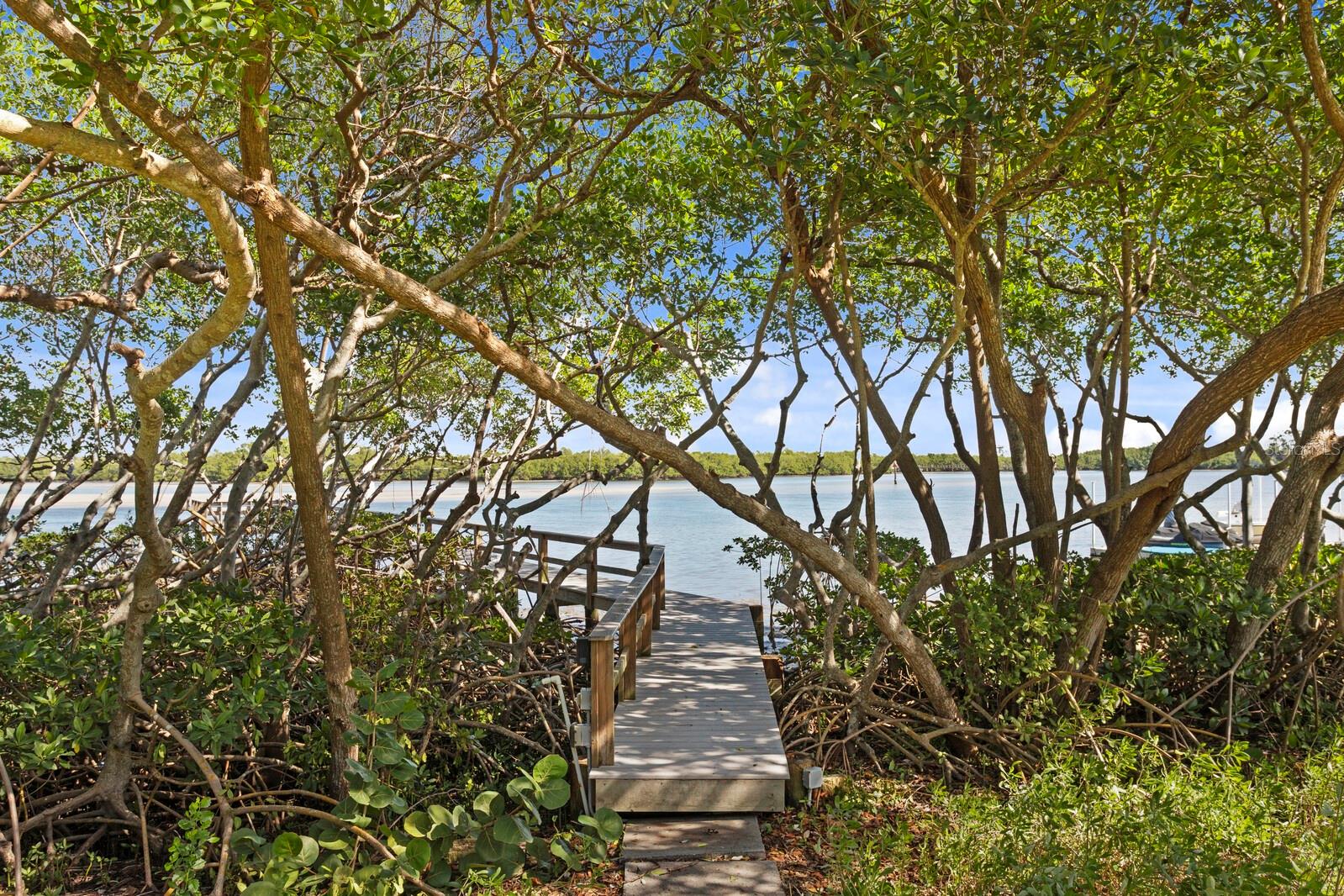 HARBOR ISLE UNIT ONE - Residential