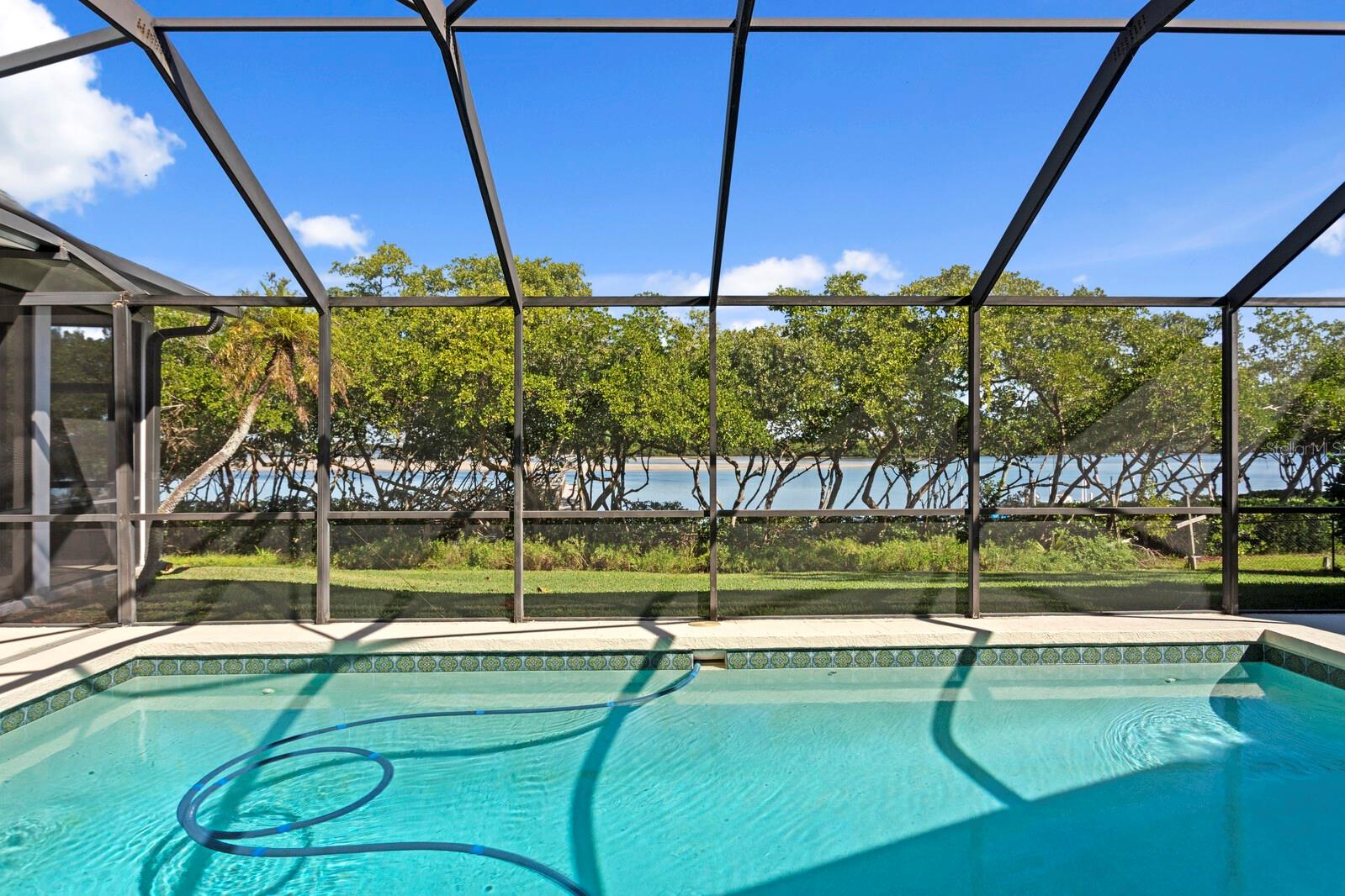 HARBOR ISLE UNIT ONE - Residential