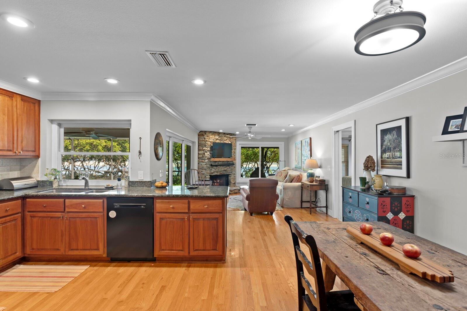 HARBOR ISLE UNIT ONE - Residential