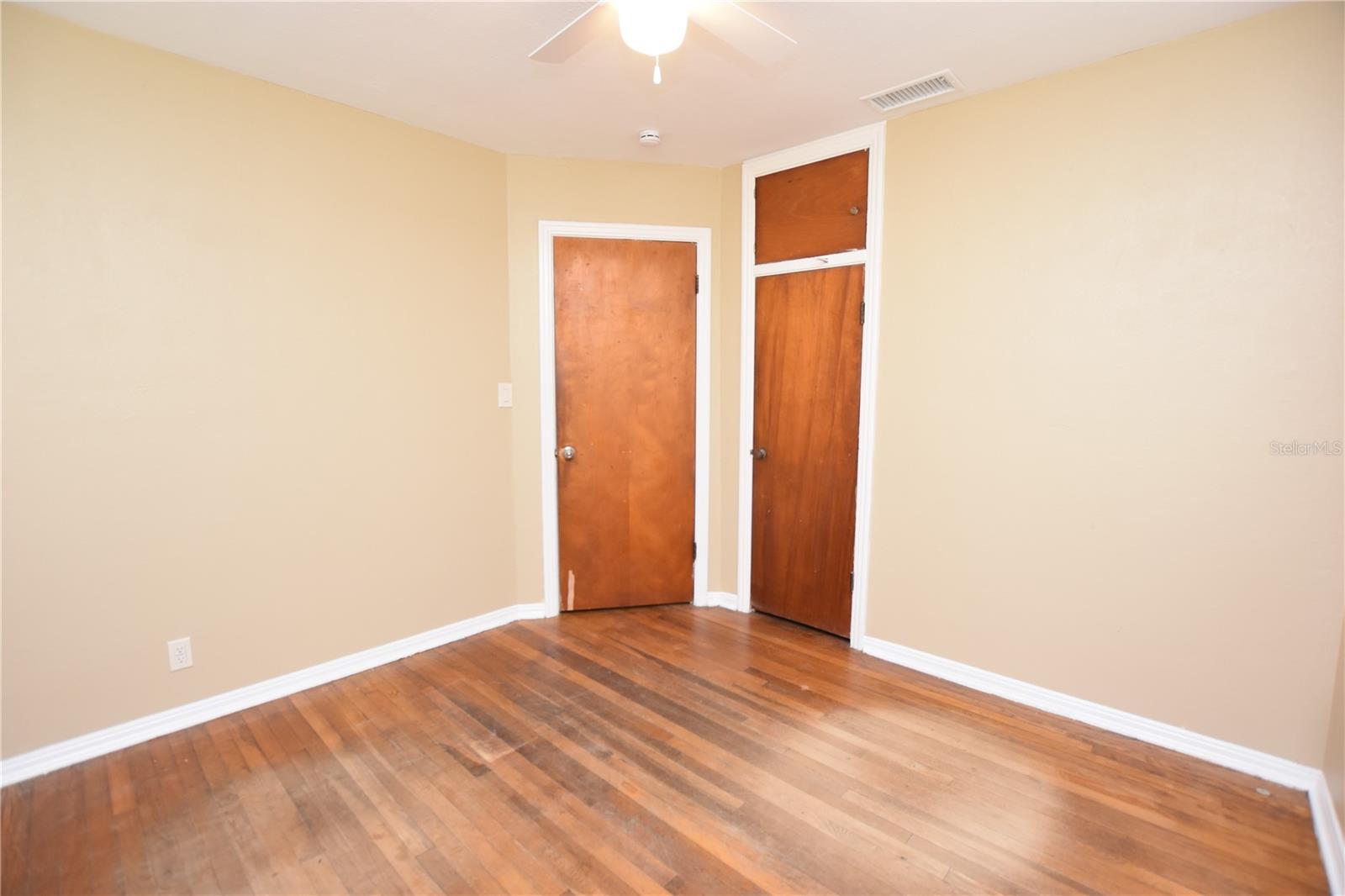 LAKE PARKER HGHTS - Residential Lease