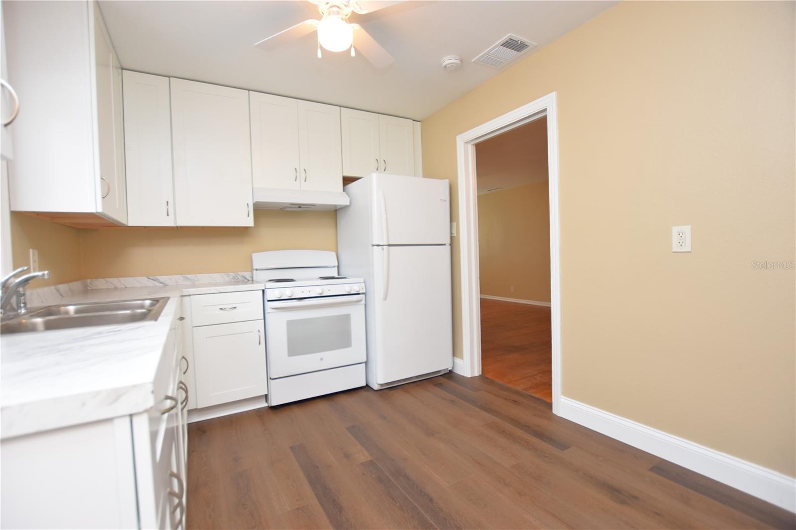 LAKE PARKER HGHTS - Residential Lease