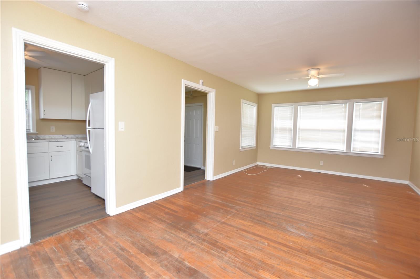 LAKE PARKER HGHTS - Residential Lease