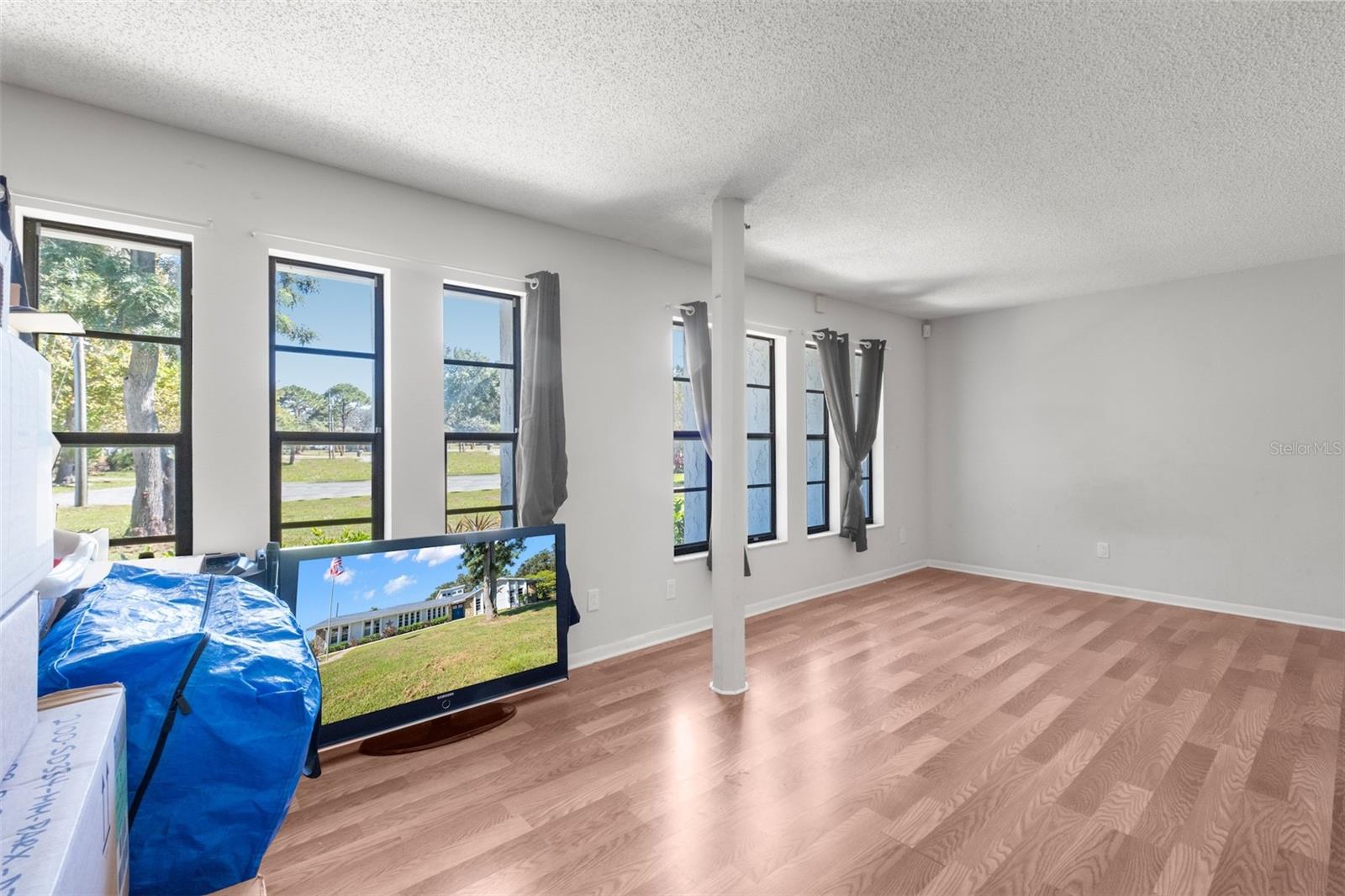 OAK RIDGE - Residential