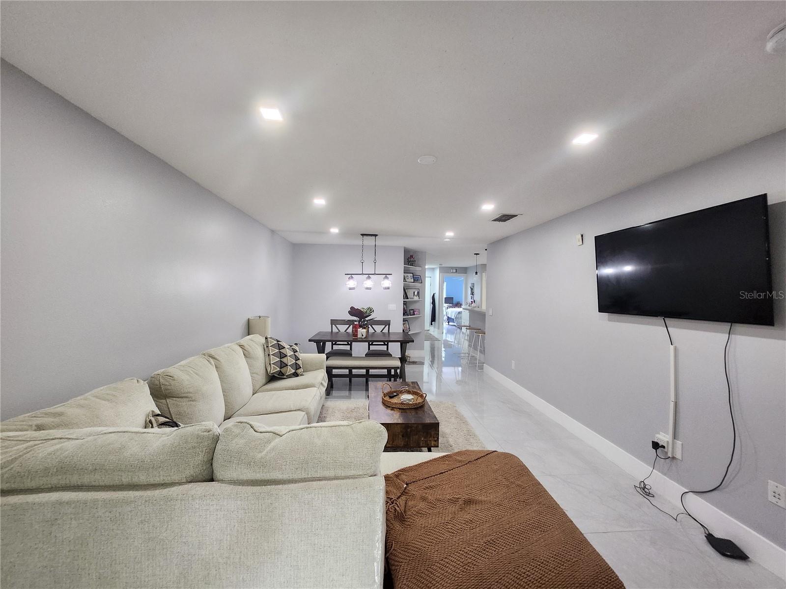 GRAND PALMS CONDO 4 PH 2 - Residential Lease