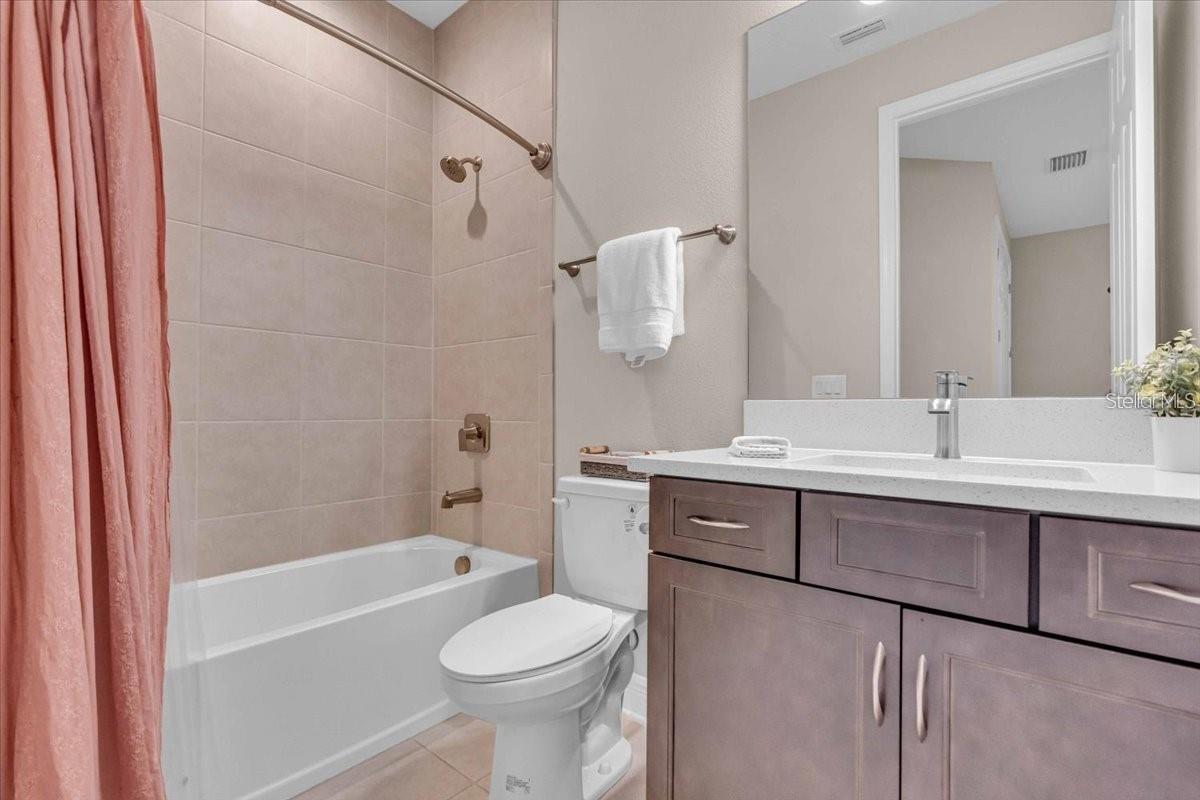 SWEETWATER AT LAKEWOOD RANCH PH I & II - Residential