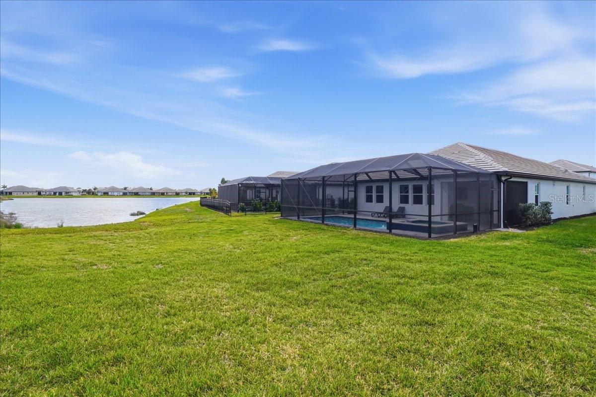 SWEETWATER AT LAKEWOOD RANCH PH I & II - Residential